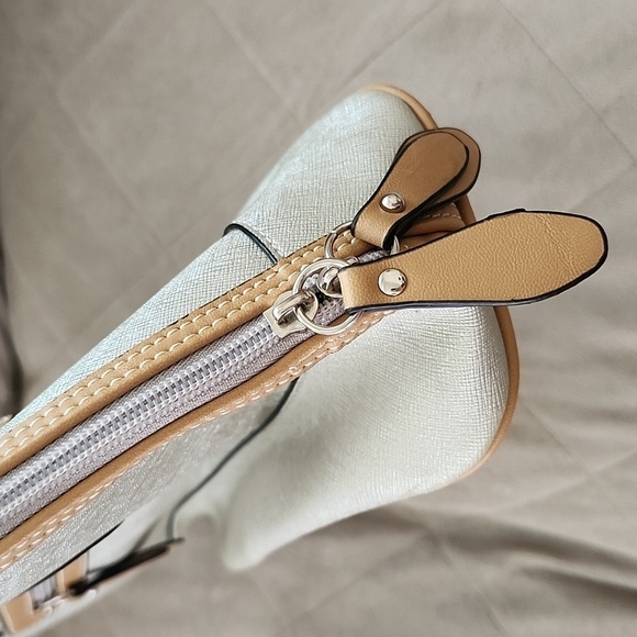 Giani Bernini satchel bag double straps neutral faux leather full zip - Picture 7 of 8